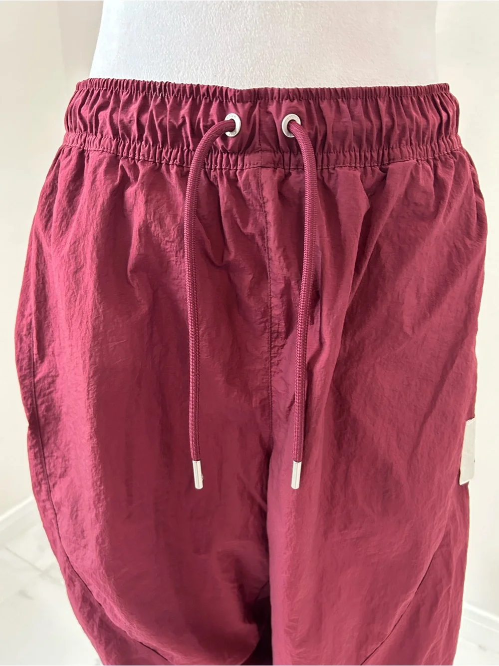 Nike Air Jordan Men's Maroon Athletic Joggers, Running Workout Pants, Size M